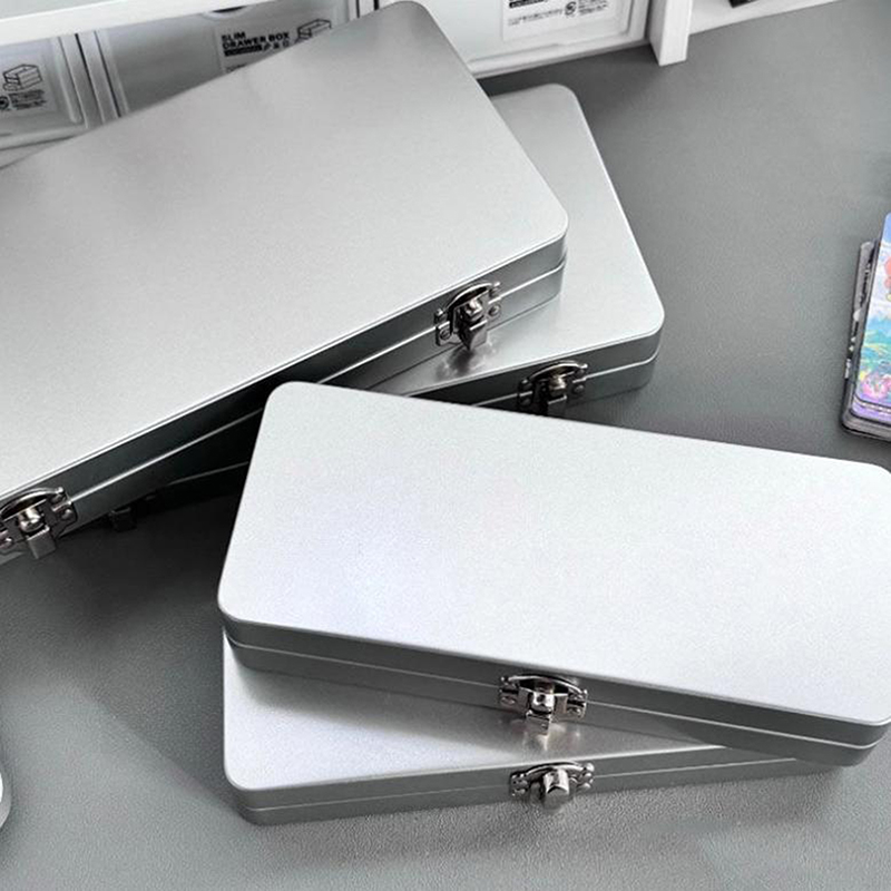 Durable Silvery Gray Metal Rec - Food Storage Containers B&M recension och pris